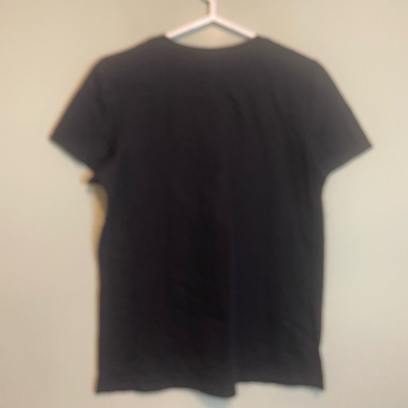 NWT Women I'm a K-Pop Mom Just Like A Normal Mom Kpop Merch T-Shirt Black Medium - Picture 3 of 6